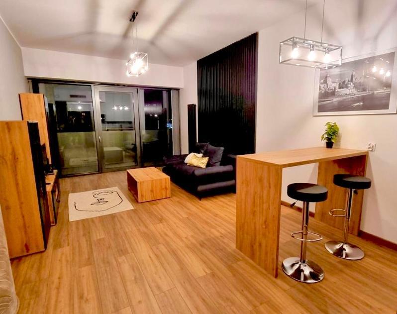 שצ'צ'ין Hanza Tower De Lux Green מראה חיצוני תמונה