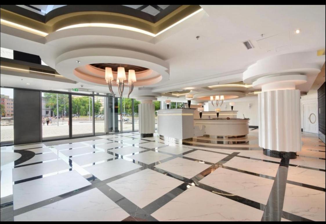 שצ'צ'ין Hanza Tower De Lux Green מראה חיצוני תמונה