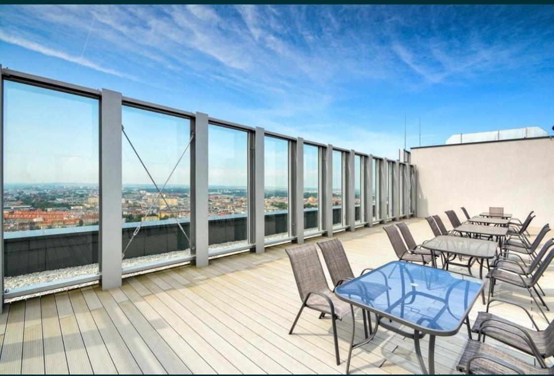 שצ'צ'ין Hanza Tower De Lux Green מראה חיצוני תמונה
